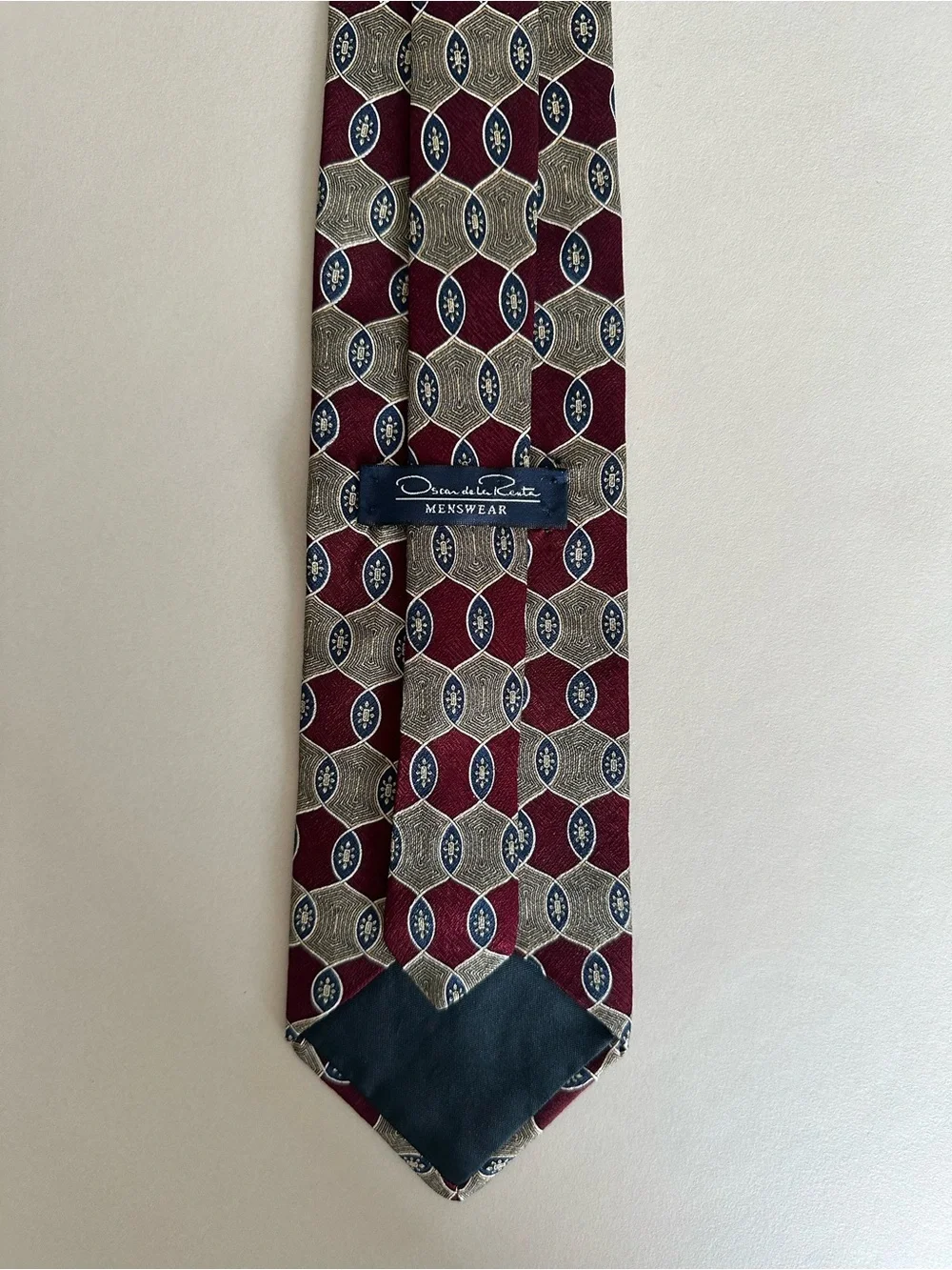 Vintage Oscar de la Renta 100% Silk Geometric Print Necktie Burgundy, Navy